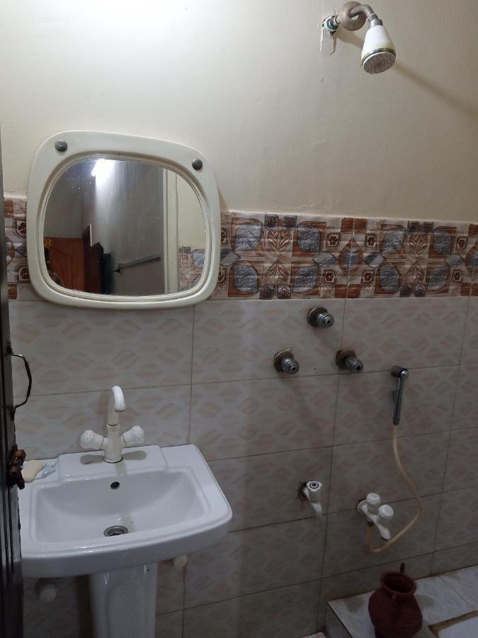 Al Rehman Guest Hous Otel Haydarabad Dış mekan fotoğraf